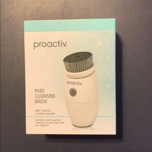 Brand new Proactiv Pore Cleansing Brush